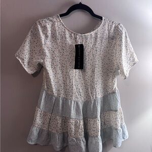 Paper Crane Cream and Gray Floral Blouse